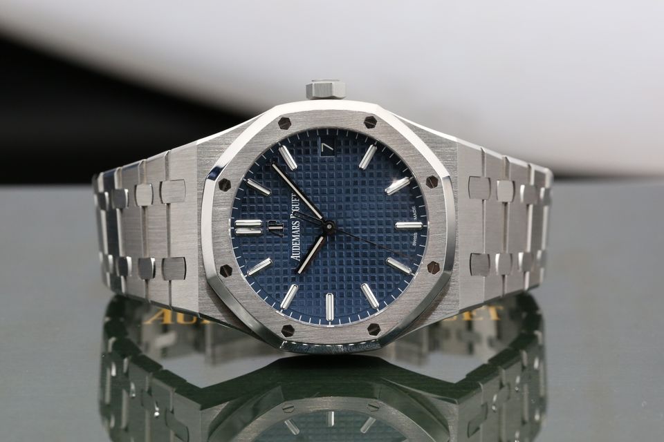 Audemars Piguet Royal Oak 15500ST.OO.1220ST.01 Image 5